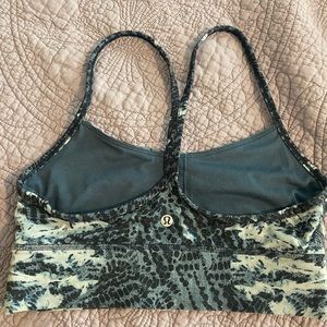 Lululemon bra